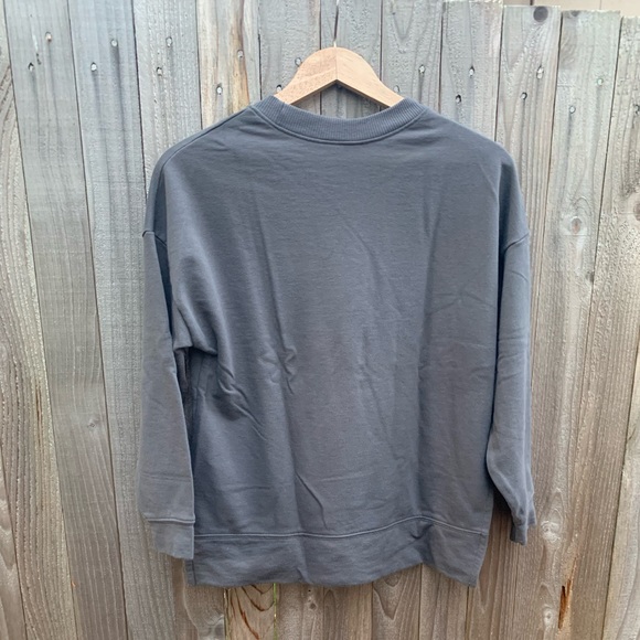 Alternative Apparel grey high-low hem sweatshirt size XS - Picture 3 of 4